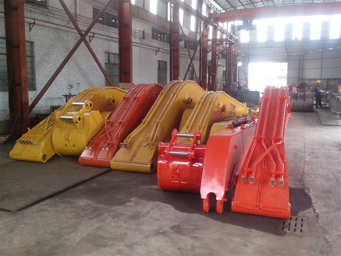 挖掘機(jī)加長臂定做、挖機(jī)加長臂廠家