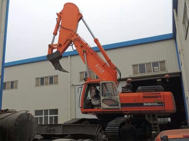 挖掘機(jī)巖石臂，挖掘機(jī)巖石臂廠(chǎng)家，挖掘機(jī)改裝巖石臂