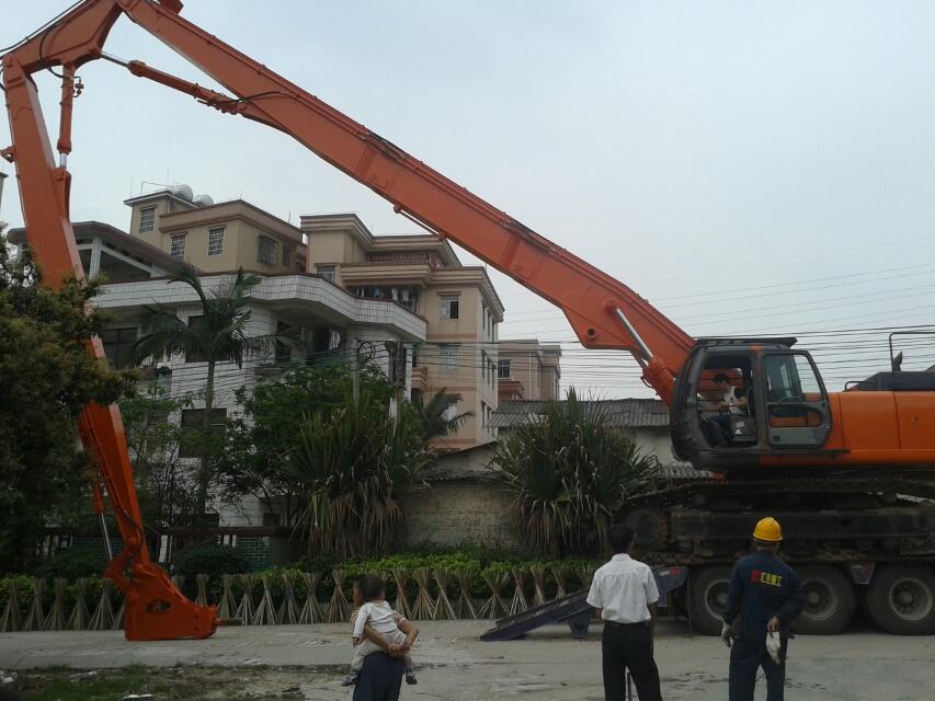 挖掘機(jī)拆樓臂、拆樓臂、加長(zhǎng)臂、挖掘機(jī)拆樓臂廠家