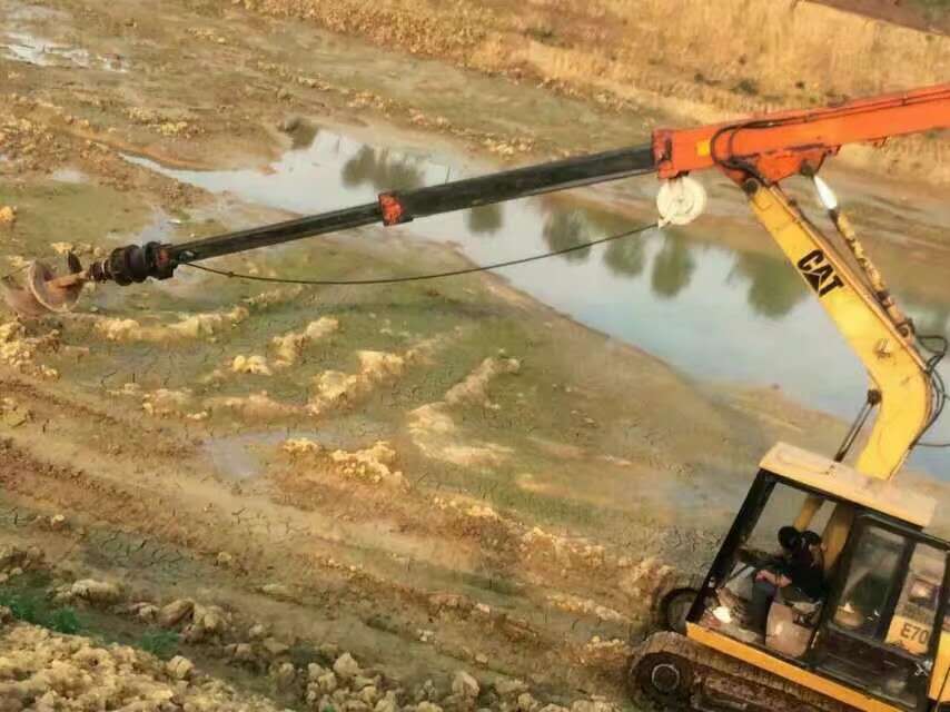 挖掘機(jī)伸縮臂改裝 挖掘機(jī)伸縮臂改裝