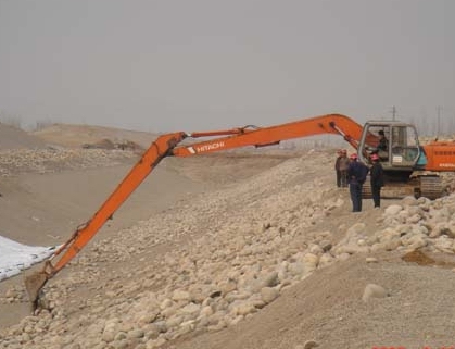 挖掘機(jī)加長臂.jpg 挖掘機(jī)加長臂.jpg